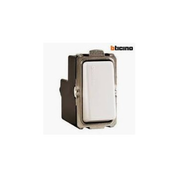 Interruttore TICINO MAGIC 16A art.5001